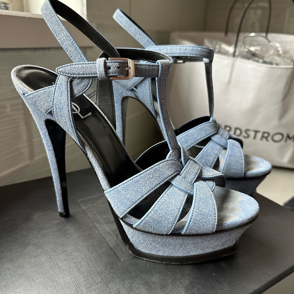 Yves Saint Laurent Light Blue Strappy Heels